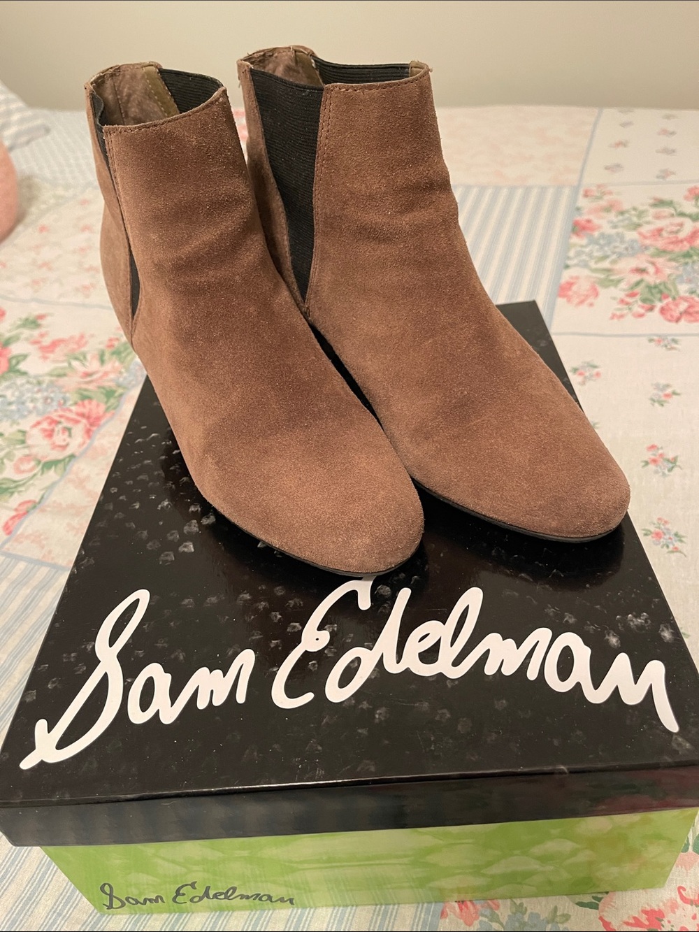 Sam Edelman Taupe Suede Ankle Booties, size 8